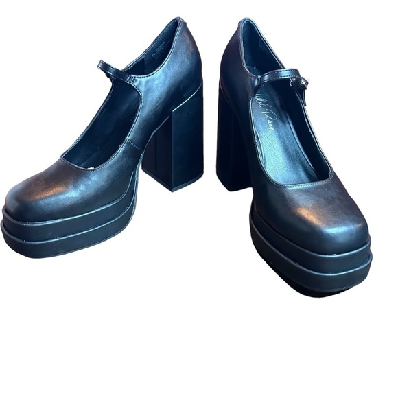 Wild Pair Womens Octavia Buckle Platform Mary Jane Heels NEW Size 9 - Picture 5 of 11